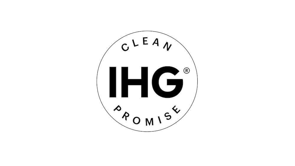 Voco Al Khobar By Ihg Hotel Kültér fotó IHG Clean Promise logo