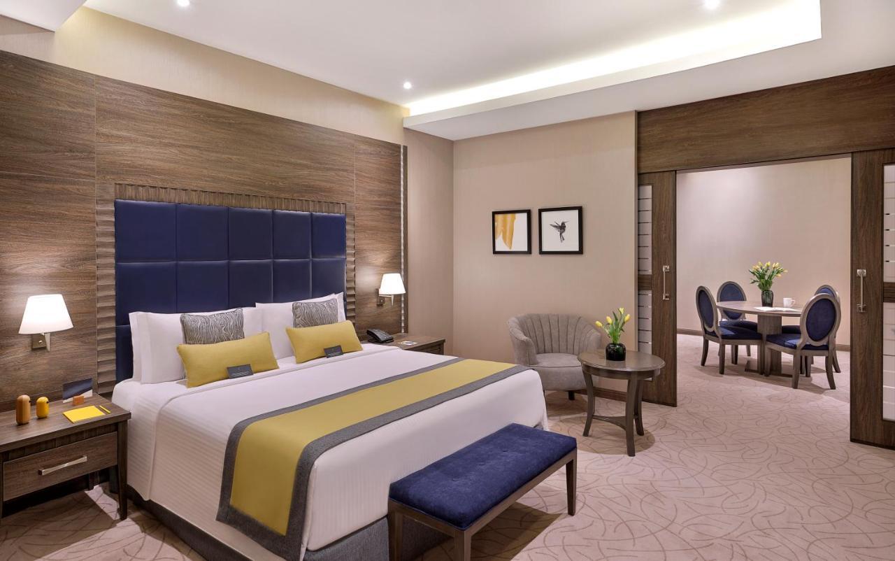 Voco Al Khobar By Ihg Hotel Kültér fotó Suite